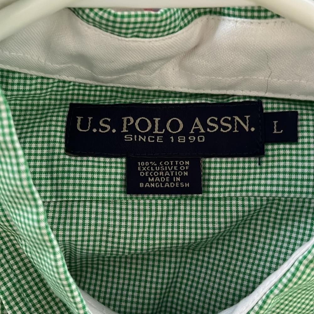 Polo Button Down - Picture 3 of 4